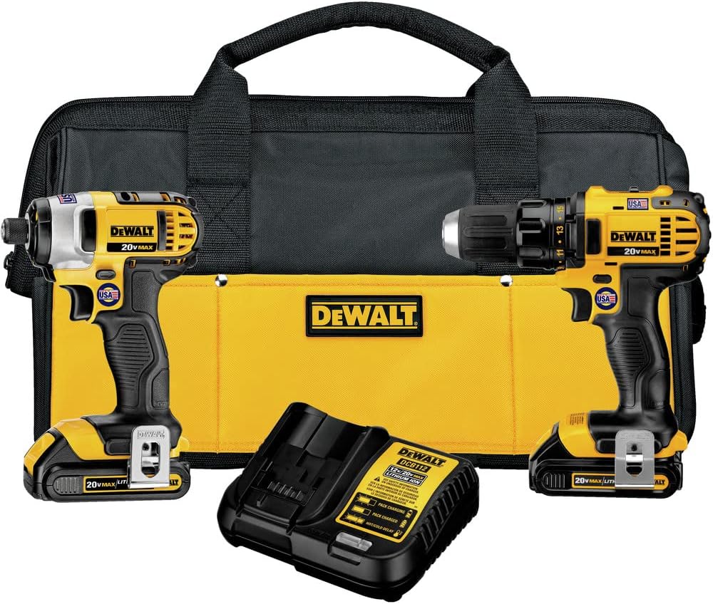 DEWALT 20V MAX Cordless Drill / Driver Kit
