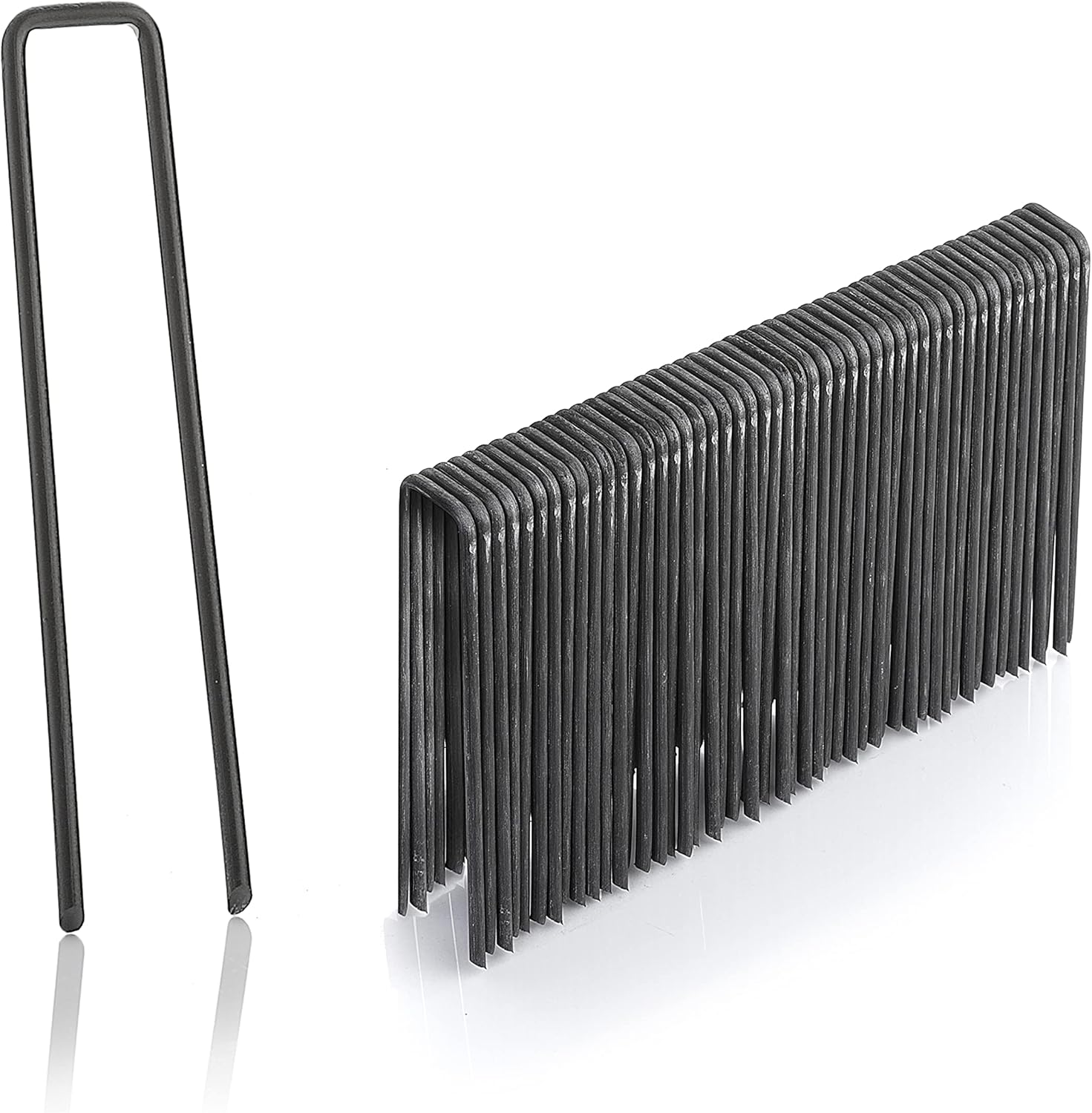 GardenMate 100-Pack Anti-Rust 6'' 11 Gauge Heavy-Duty U-Shaped Garden Securing Stakes